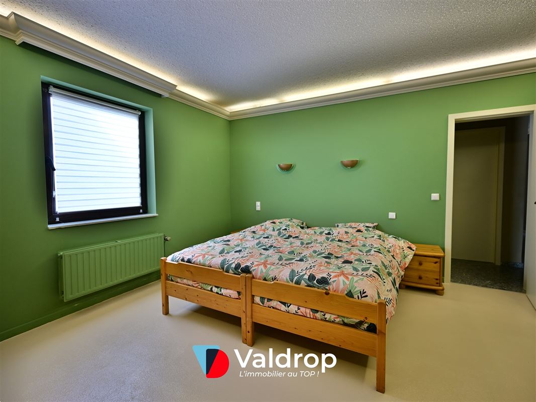 VILLA D’EXCEPTION - 6CH / 63 ares -Sibret