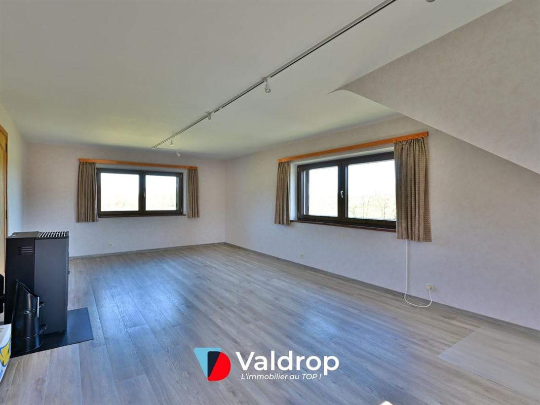 Maison 3 façades / 4 ch / 2 sdb / 8,7 ares - ValDrop Immo
