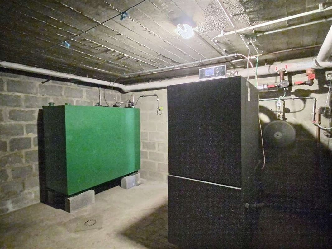 Spacieuse et lumineuse villa de 334m² en bon état sur Maison