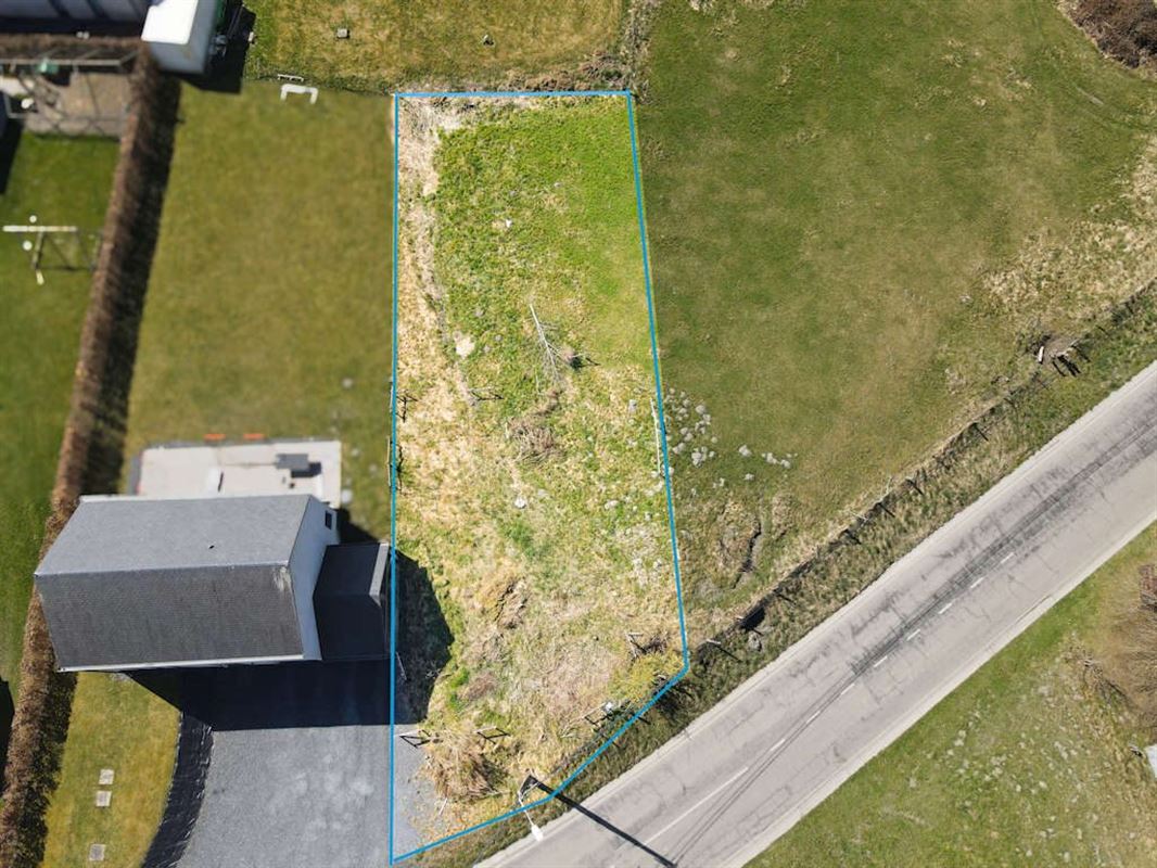 À 14 minutes du Grand-Duché du Luxembourg, parcelle à bâtir de 562 m2, avec permis