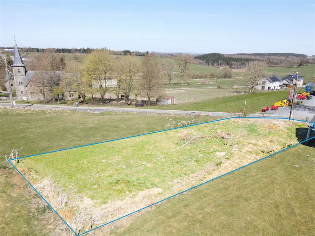 À 14 minutes du Grand-Duché du Luxembourg, parcelle à bâtir de 562 m2, avec permis