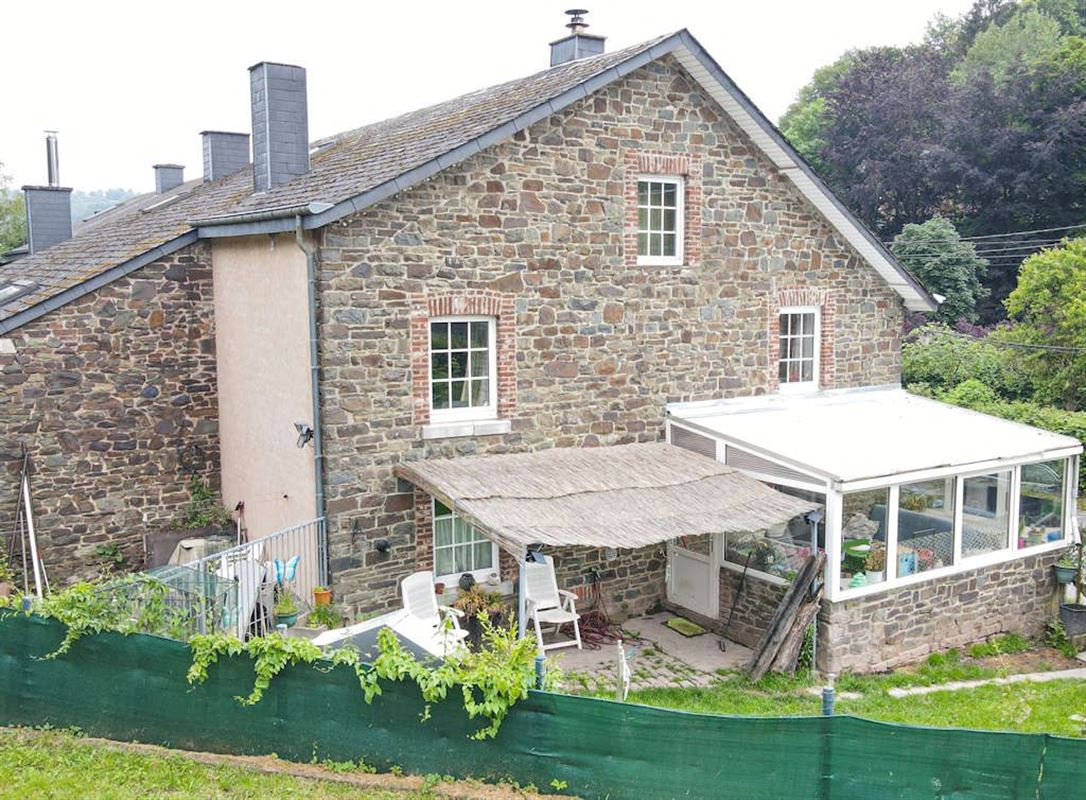 Au cœur de la campagne, belle fermette ardennaise sur 6 ares 80 centiares