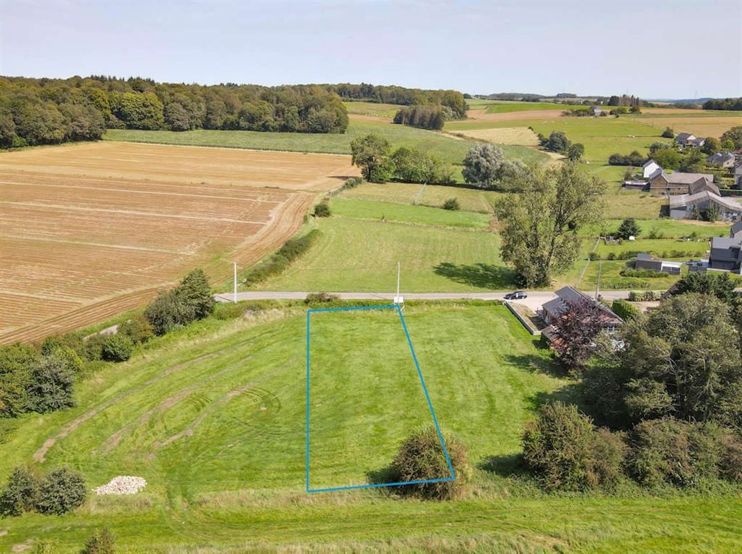 A 10 minutes de Ciney superbe parcelle à bâtir de 16a 45ca