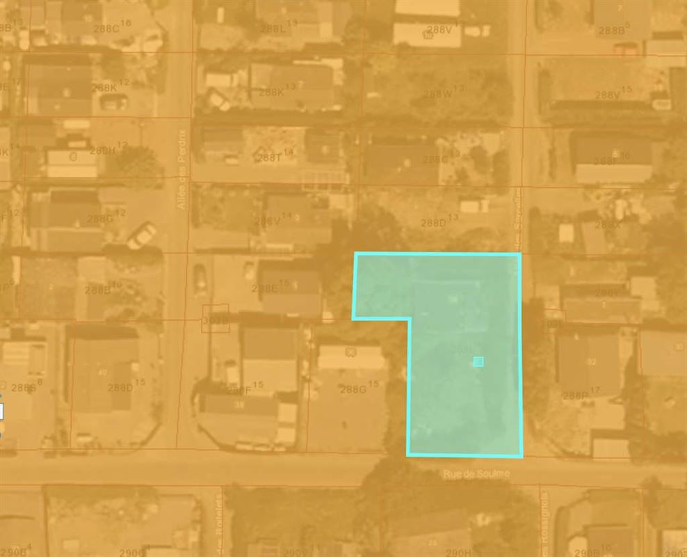 Au coeur de la vallée de la Meuse, terrain à bâtir avec permis
