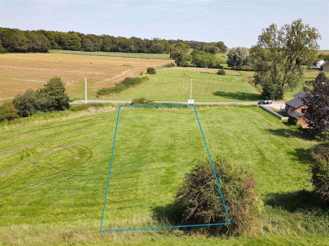 A 10 minutes de Ciney superbe parcelle à bâtir de 16a 45ca