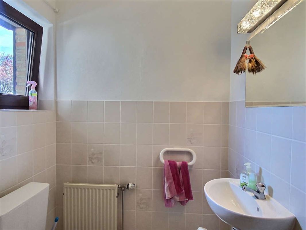 Vivez de plain pied dans une villa 4 façades sur 15a et 78ca