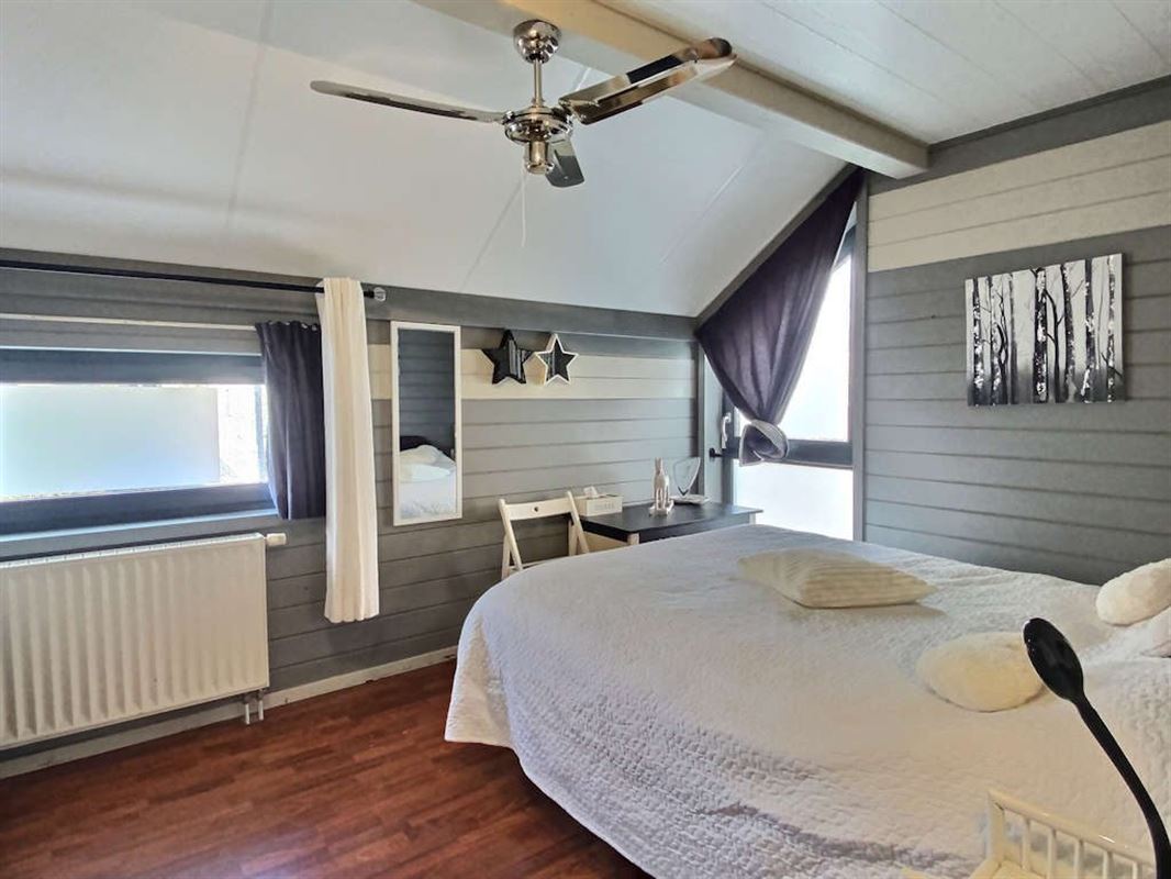 Proche Libramont, vaste et lumineuse villa 400 m2 sur près de 12 ares