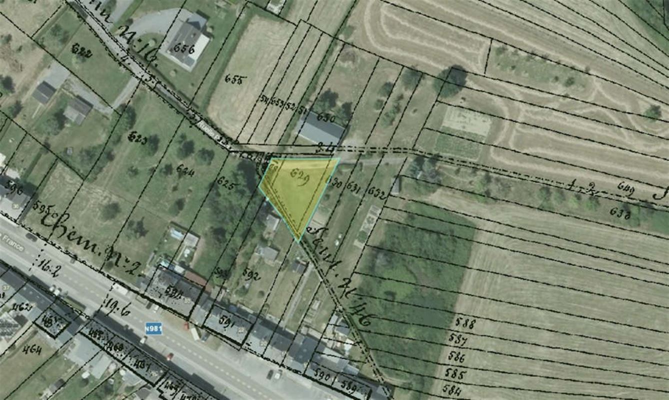 Beau terrain à bâtir sur 5 ares 70 centiares