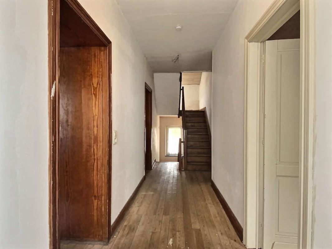 A 2km du centre de Bertrix, belle maison d'habitation