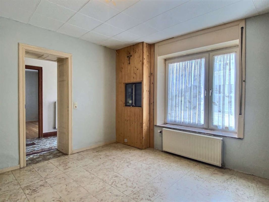 A 2km du centre de Bertrix, belle maison d'habitation