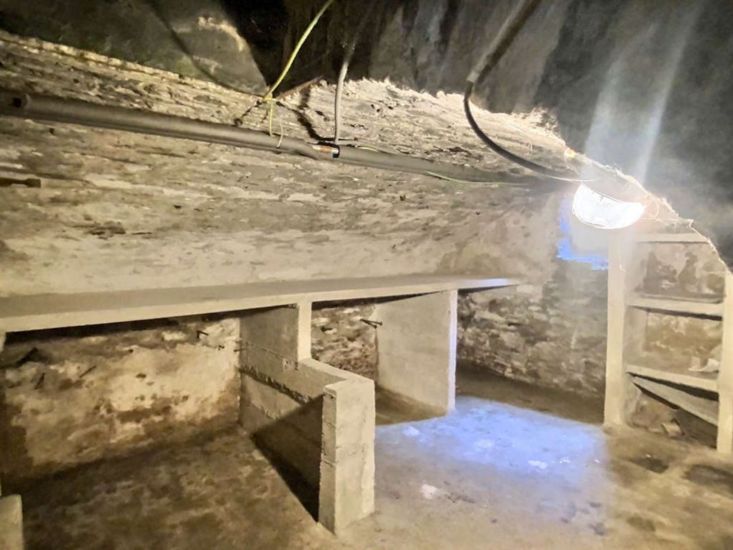 A 2km du centre de Bertrix, belle maison d'habitation