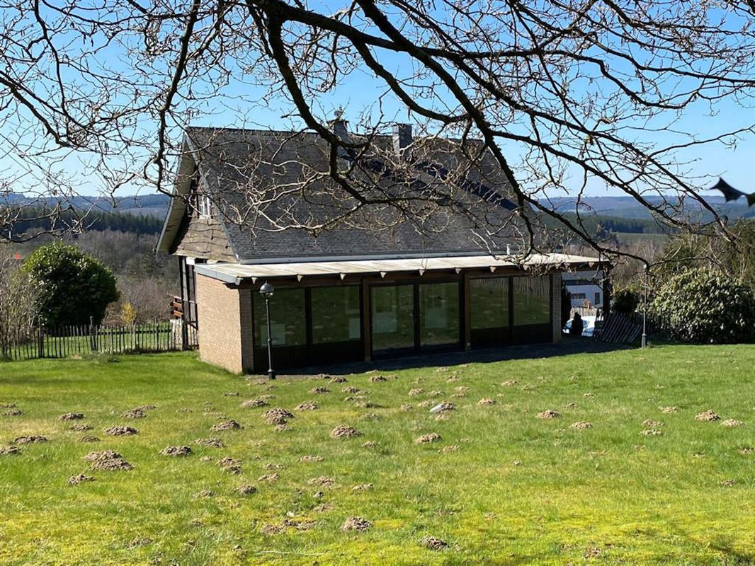 Spacieux chalet sur terrain 3.290 m² + terrain à bâtir 2.610 m²