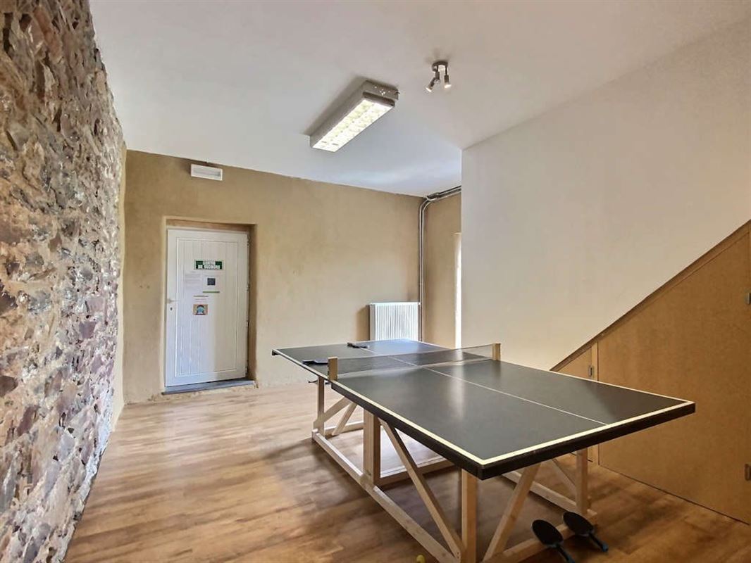 Ancienne fermette rénovée en gîte 37 personnes + maison