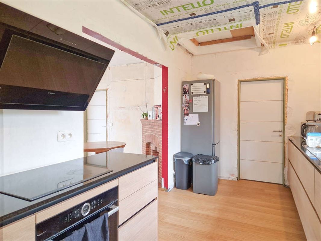 Villa de 233m² avec profession libérale sur + de 28 ares