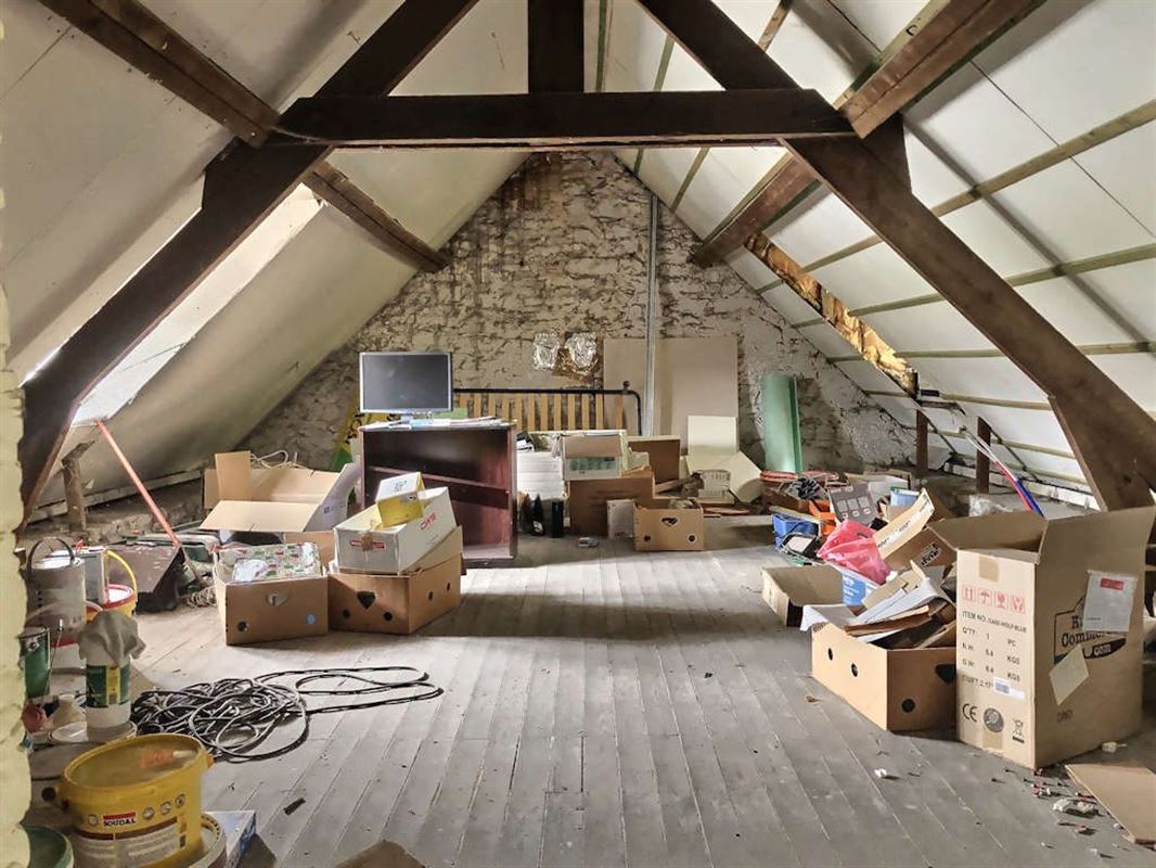 Typique villa Mosane 3 façades en cours de parachèvement - 407 m²