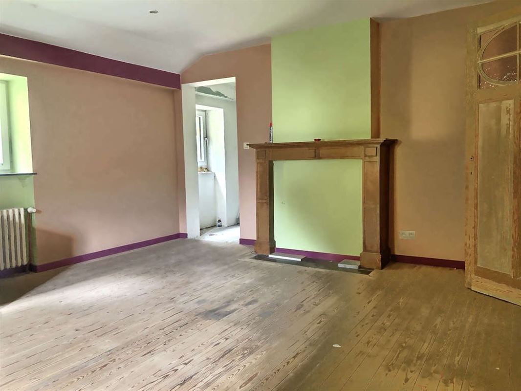 Typique villa Mosane 3 façades en cours de parachèvement - 407 m²