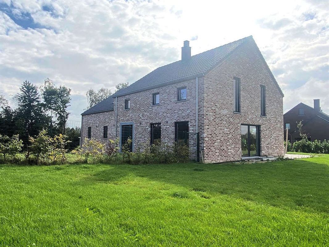 Villa 2018 - au calme - 3 chambres sur 13a 15ca