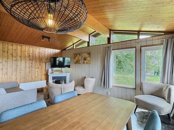 Au coeur de la Vallée de la Meuse, charmant chalet de vacances