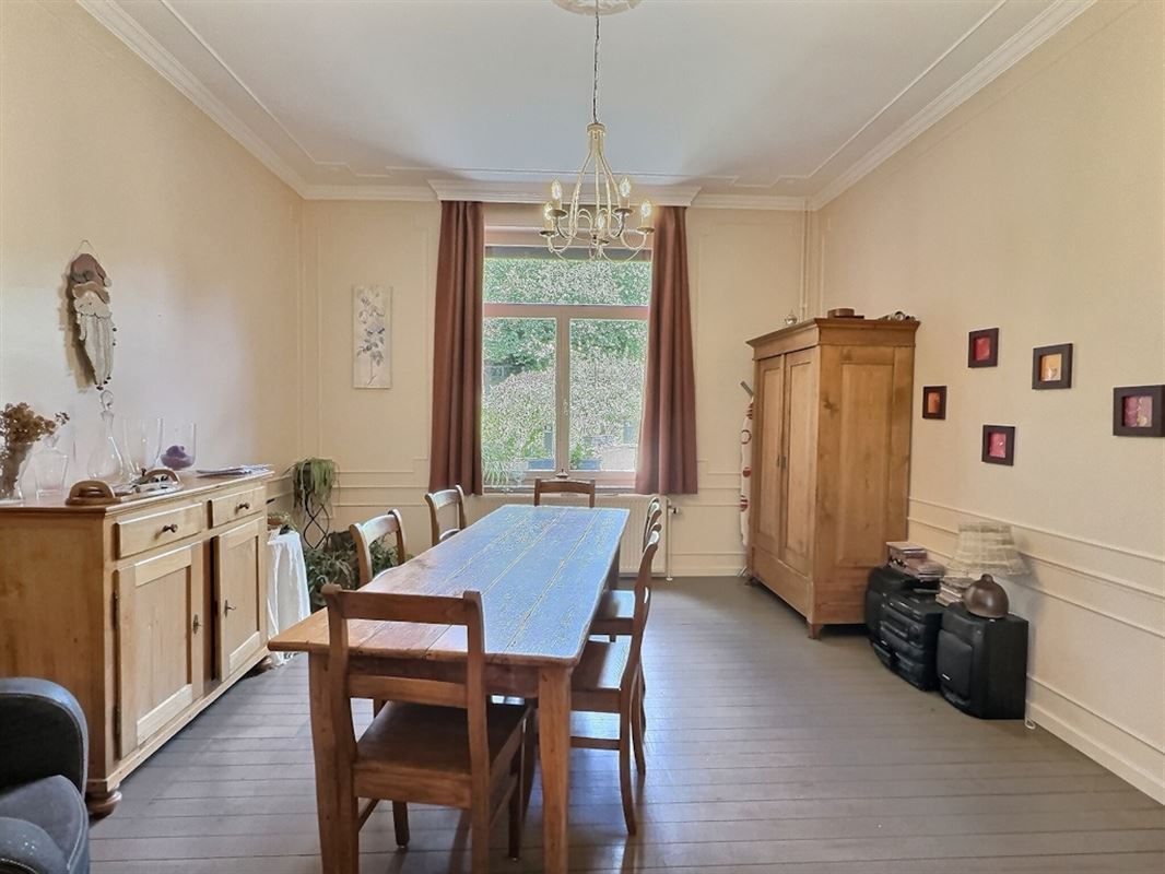 Splendide maison bourgeoise 4 ch avec piscine sur + de 14 a
