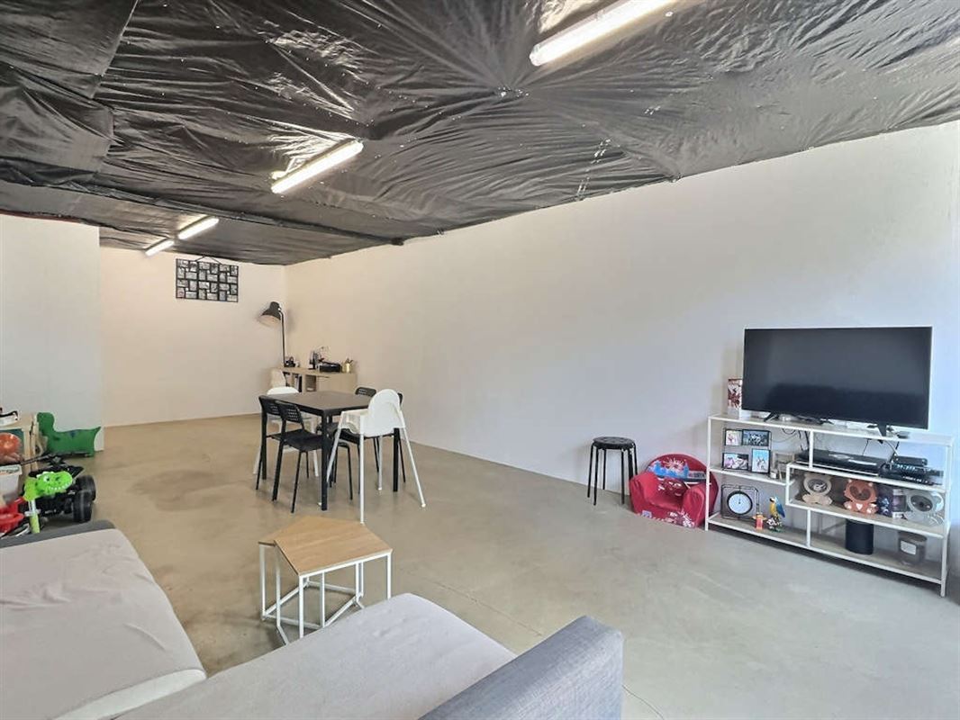 A 1 minute du centre, charmante maison 4 ch à parachever