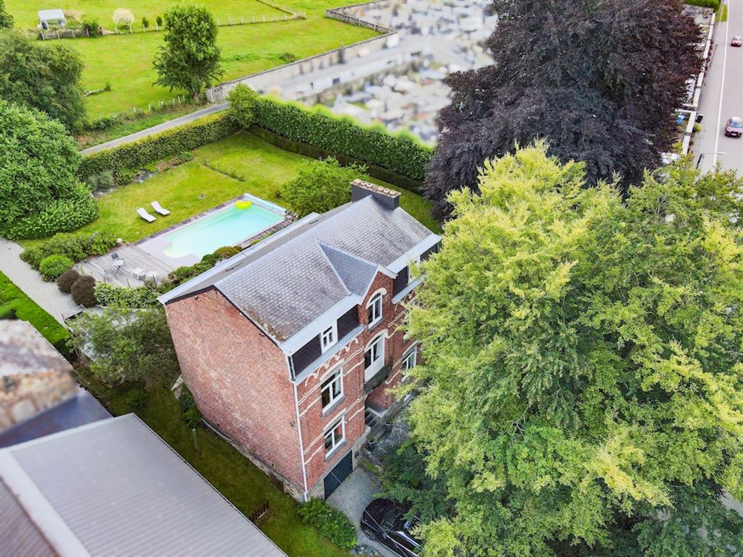 Splendide maison bourgeoise 4 ch avec piscine sur + de 14 a