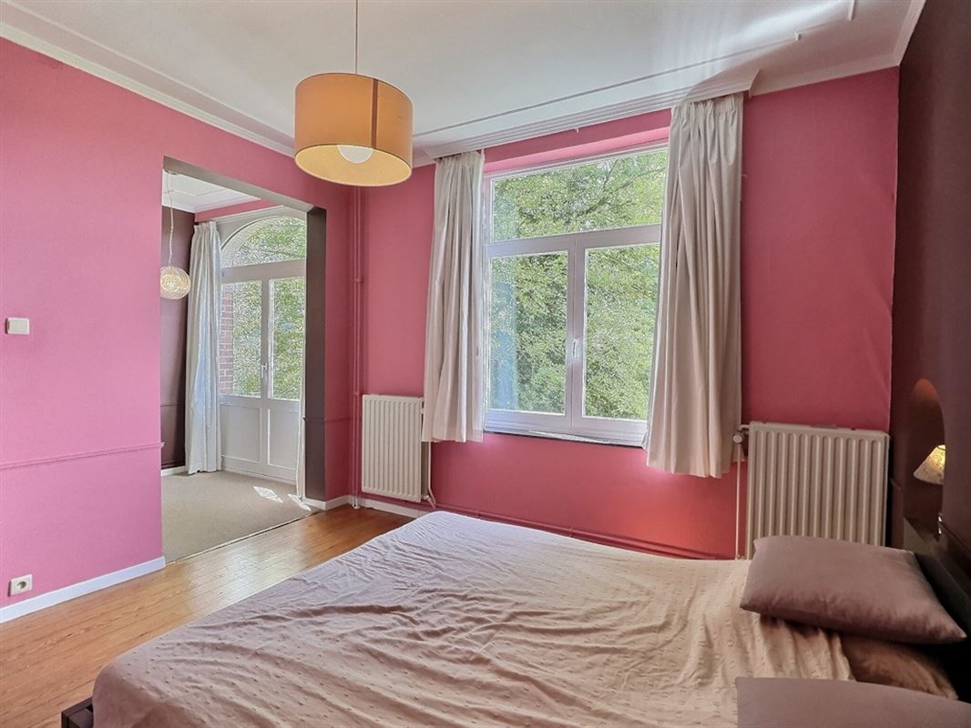 Splendide maison bourgeoise 4 ch avec piscine sur + de 14 a