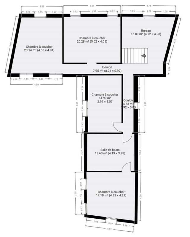 A 1 minute du centre, charmante maison 4 ch à parachever
