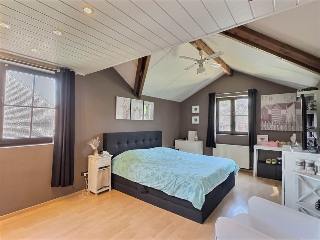 Splendide villa 4 chambres tout confort de 284m² sur 6 ares