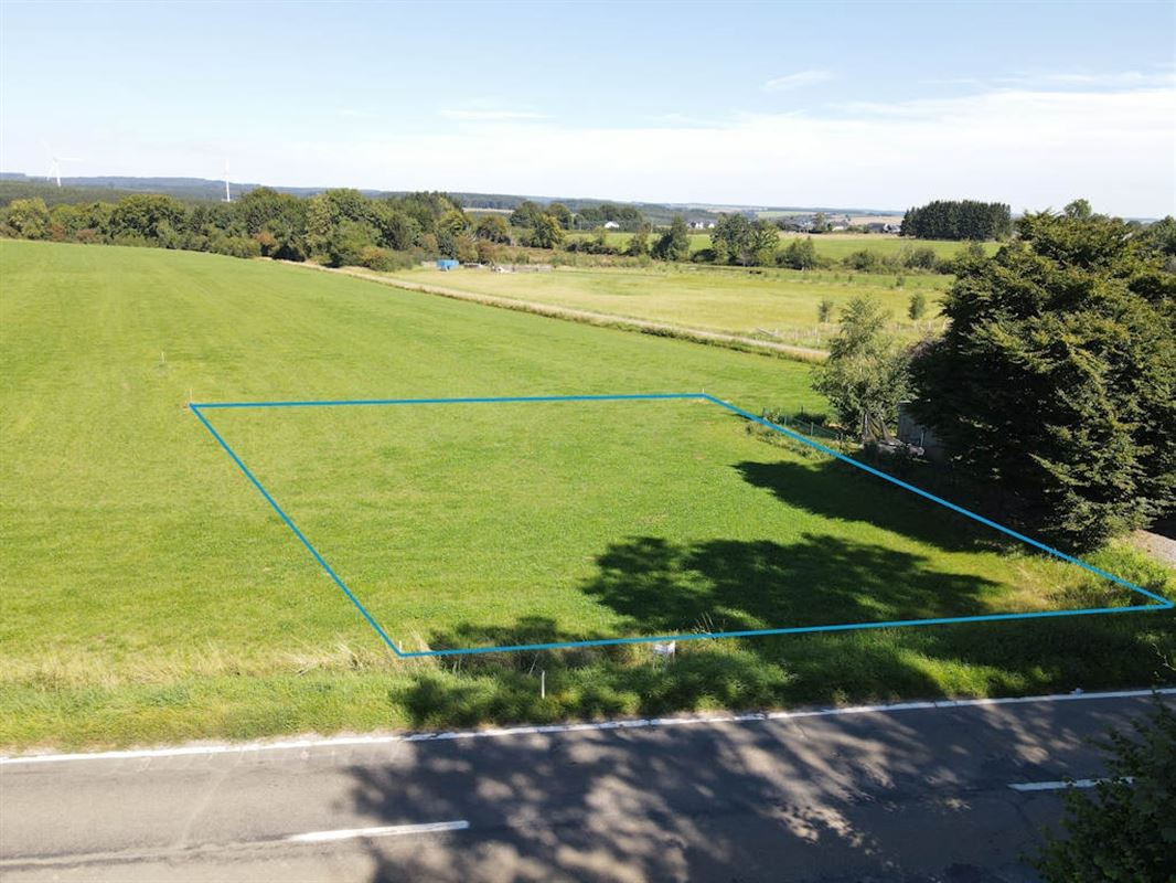 A 18 minutes du Grand-Duché de Luxembourg terrain 955 m²