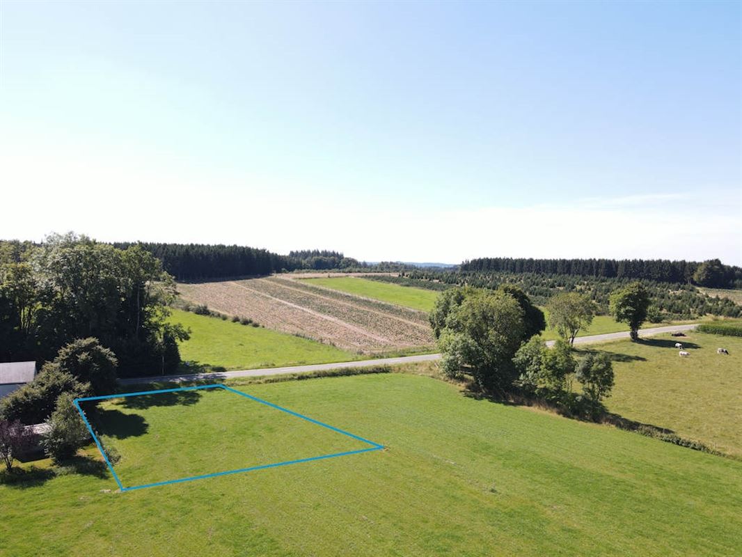 A 18 minutes du Grand-Duché de Luxembourg terrain 955 m²