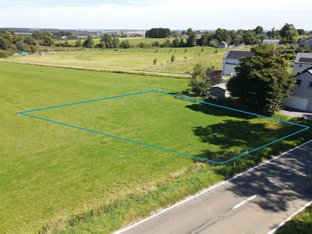 A 18 minutes du Grand-Duché de Luxembourg terrain 955 m²