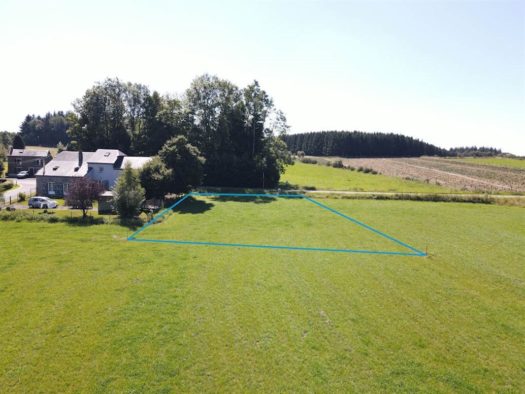 A 18 minutes du Grand-Duché de Luxembourg terrain 955 m²