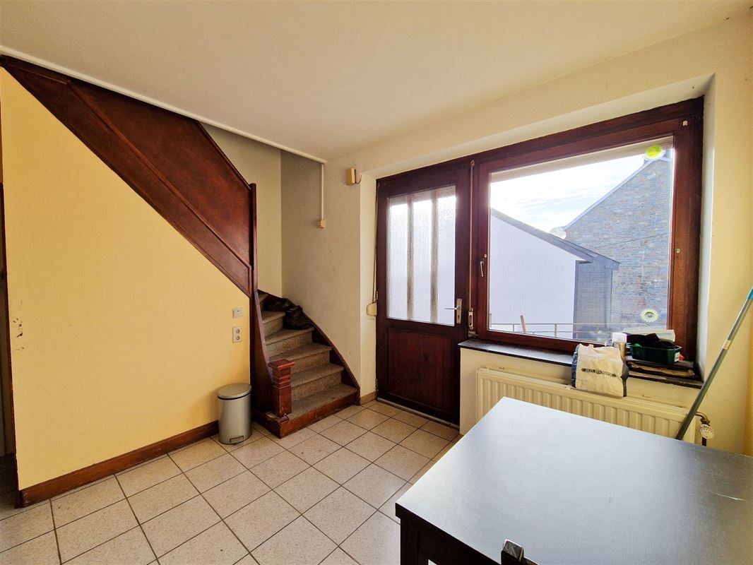 Centre Libramont - lumineuse maison bel étage 2 ch