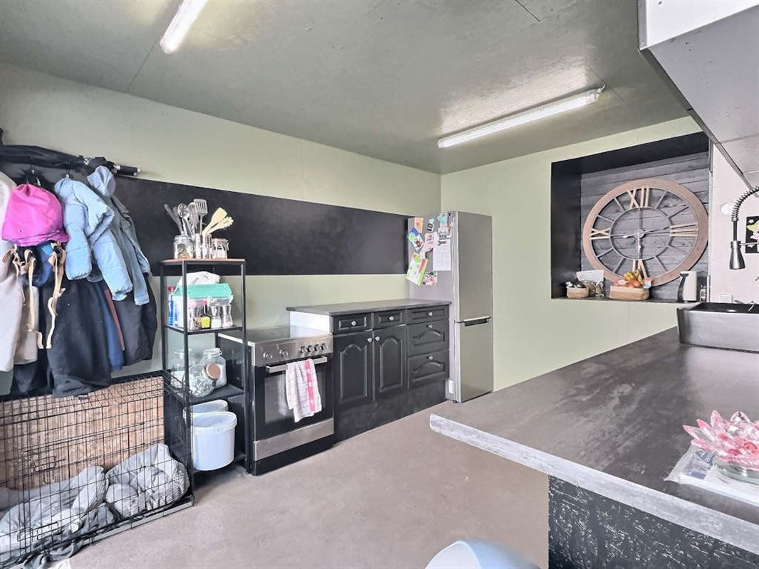 A 1 minute du centre, charmante maison 4 ch à parachever