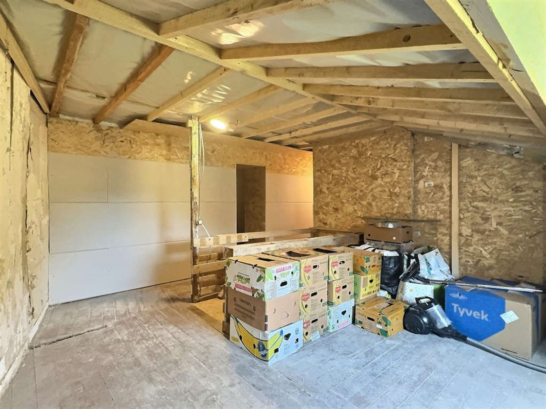 A 1 minute du centre, charmante maison 4 ch à parachever