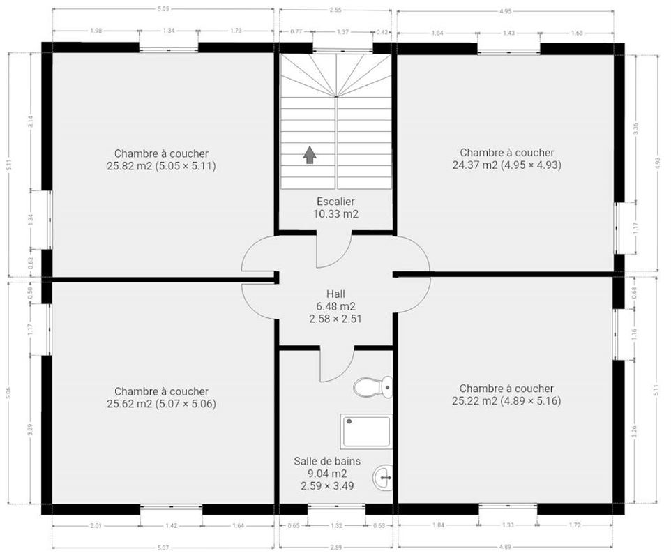Immeuble commercial en bon état de 511m² sur 18a 25ca