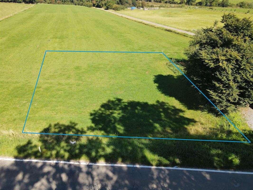 A 18 minutes du Grand-Duché de Luxembourg terrain 955 m²