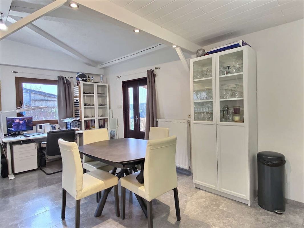 Splendide chalet entièrement rénové sur près de 3a