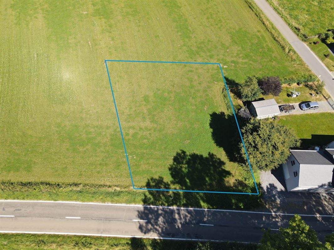 A 18 minutes du Grand-Duché de Luxembourg terrain 955 m²