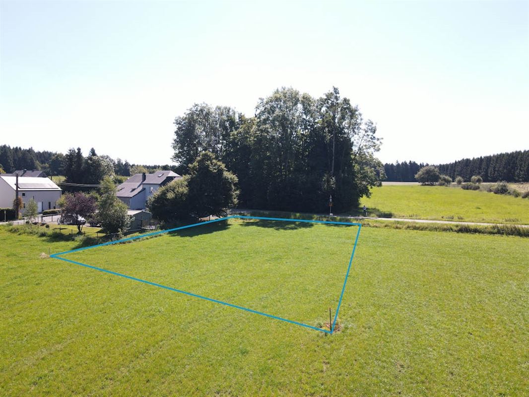 A 18 minutes du Grand-Duché de Luxembourg terrain 955 m²