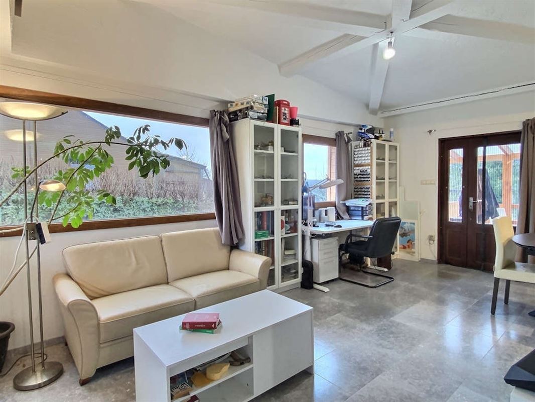 Splendide chalet entièrement rénové sur près de 3a