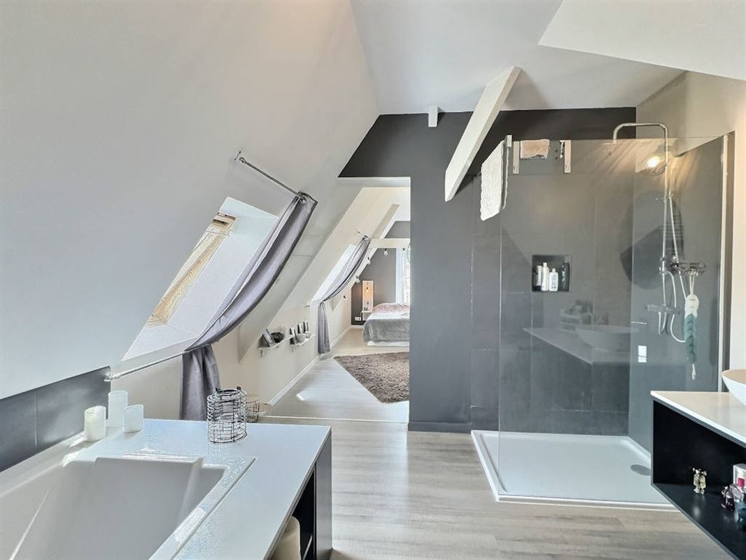 Spacieuse maison villageoise 4 chambres avec jardin - PEB B