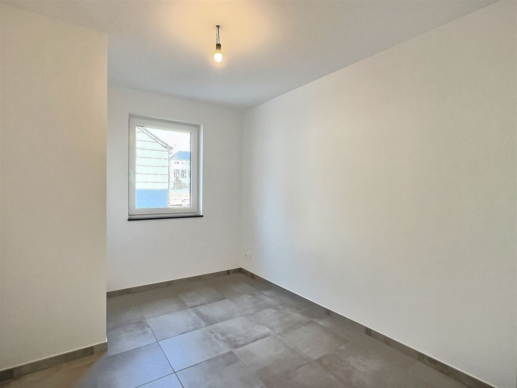 Saint-Hubert – Spacieux appartement 3 chambres de 120m2