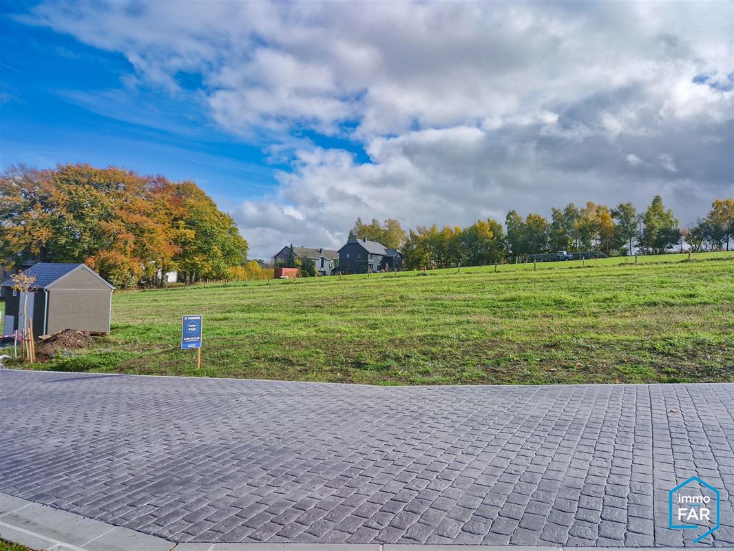 Proche Bastogne, superbe terrain de 826 m² en lotissement