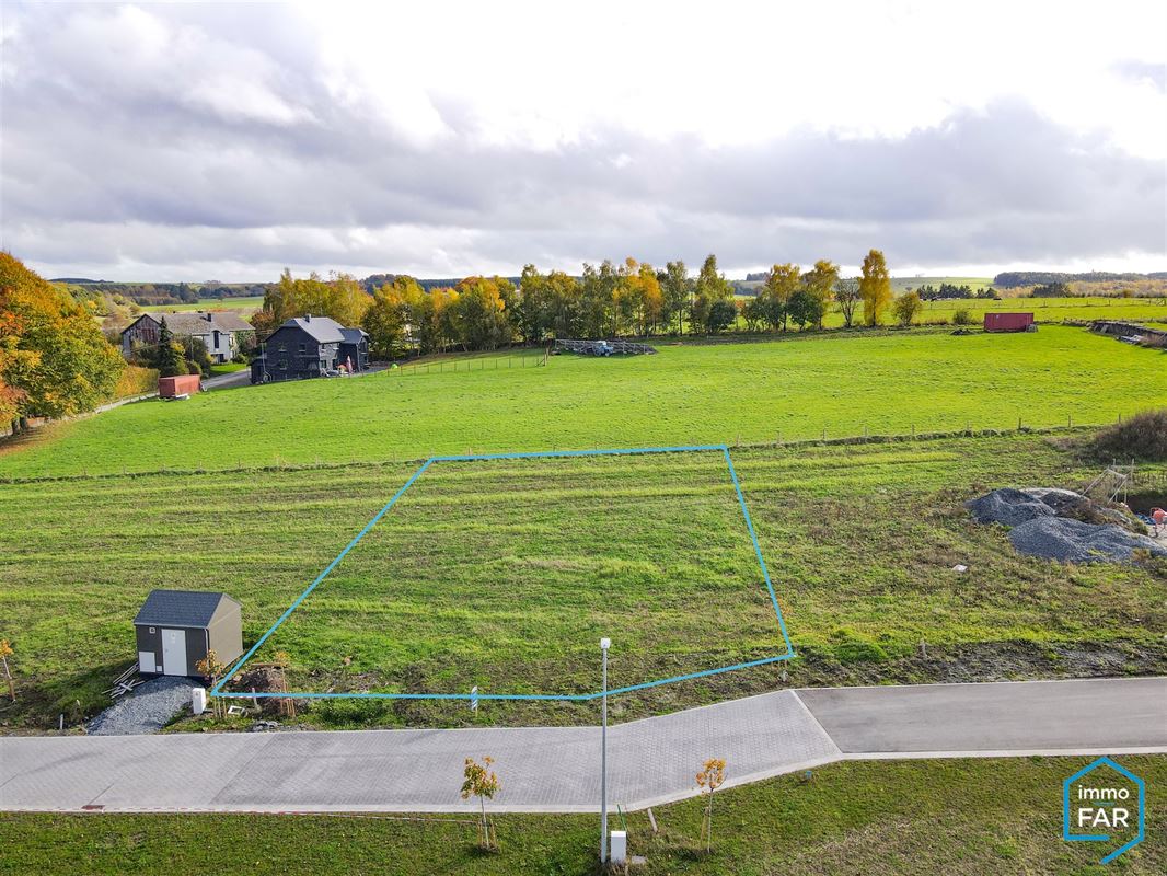 Proche Bastogne, superbe terrain de 826 m² en lotissement