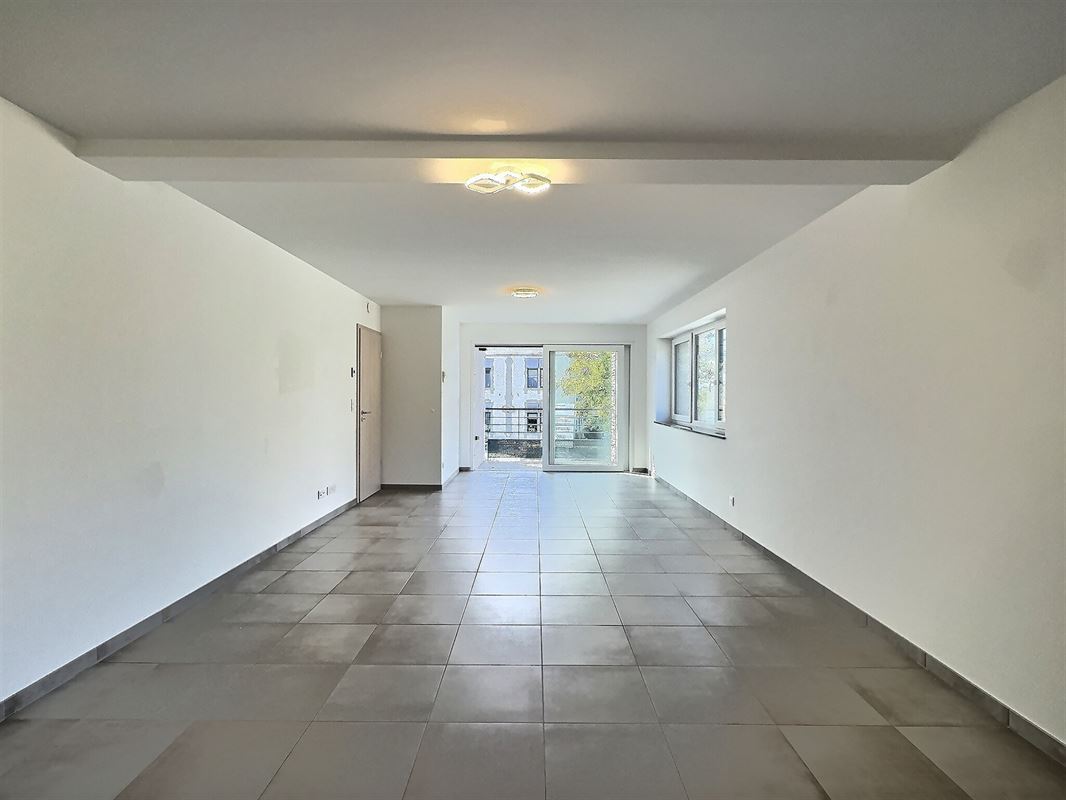 Saint-Hubert – Spacieux appartement 3 chambres de 120m2