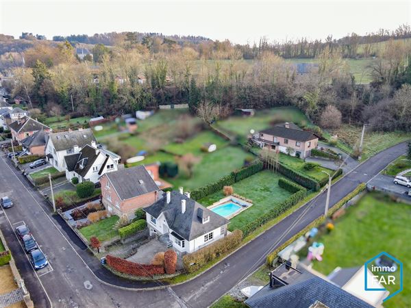 Superbe villa prête à vivre avec piscine -Vie de plain-pied