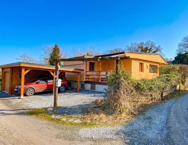 Splendide chalet entièrement rénové sur près de 3a