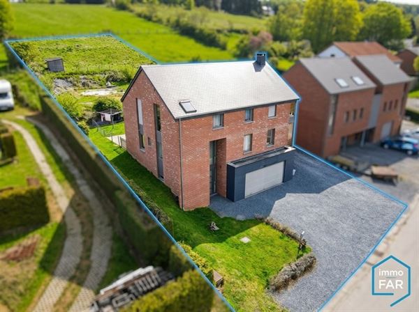 Imposante villa contemporaine prête à vivre sur 12a PEB- B