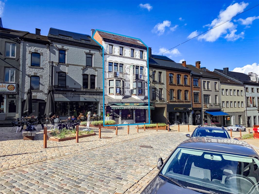 Immense bâtiment à l'énorme potentiel au coeur des Ardennes